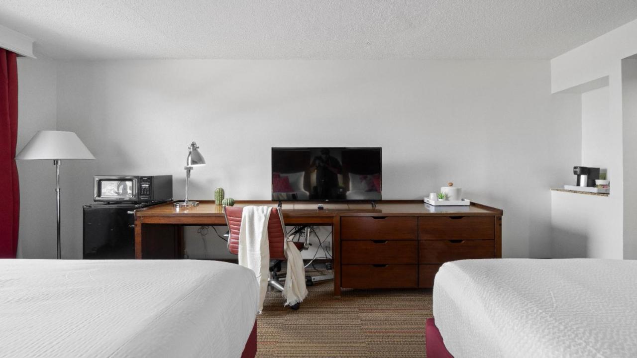 تشارلوت 315 Loso Hotel Airport المظهر الخارجي الصورة