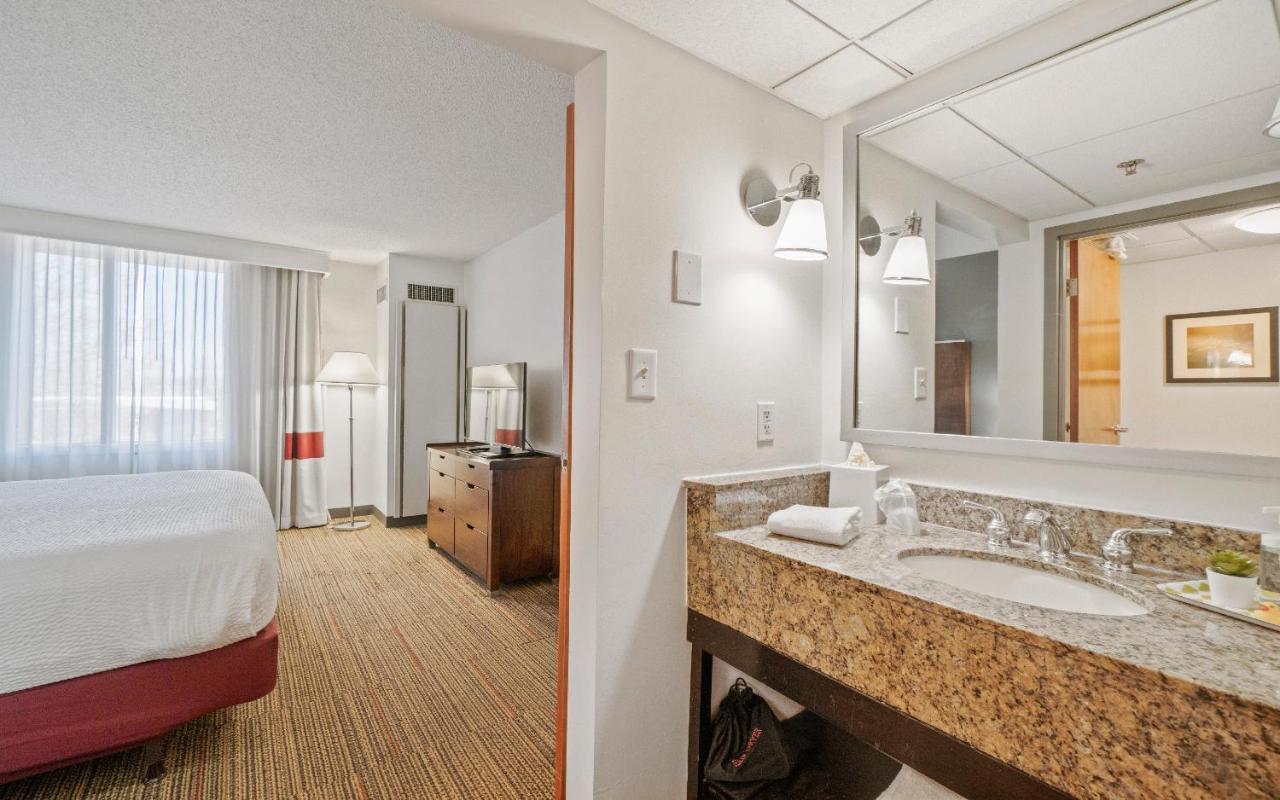 تشارلوت 315 Loso Hotel Airport المظهر الخارجي الصورة